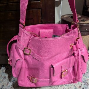 Vibrant Maxx New York Pink Shoulder Bag with Adjustable Strap and Gold Hardware